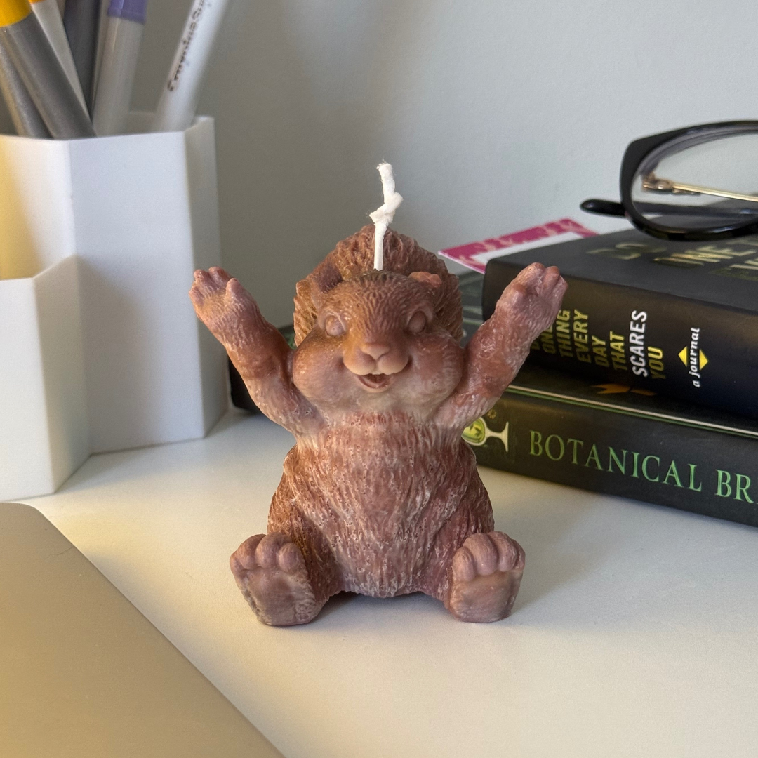 A playful spark for brainstorming and creative bursts.
